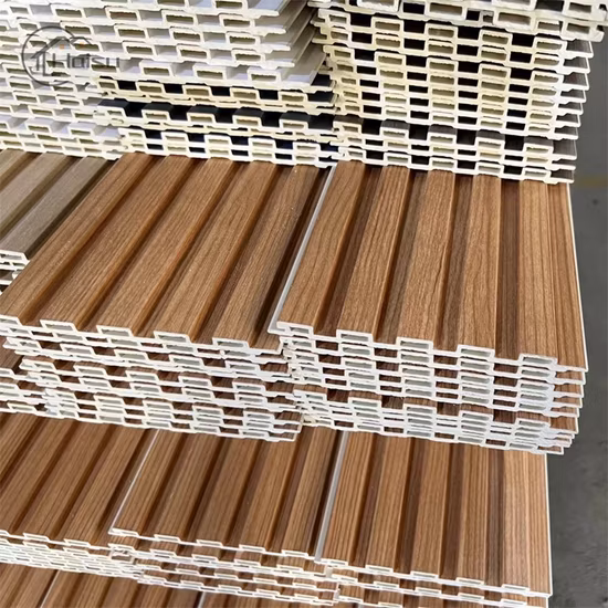 Tablero de revestimiento compuesto de madera y plástico para interiores Revestimiento de madera de vinilo Decorativo Panel de pared de WPC de PVC con revestimiento acanalado 3D